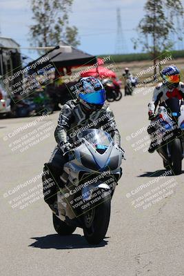 media/May-29-2022-Lets Ride (Sun) [[e8986be515]]/Around the Pits/